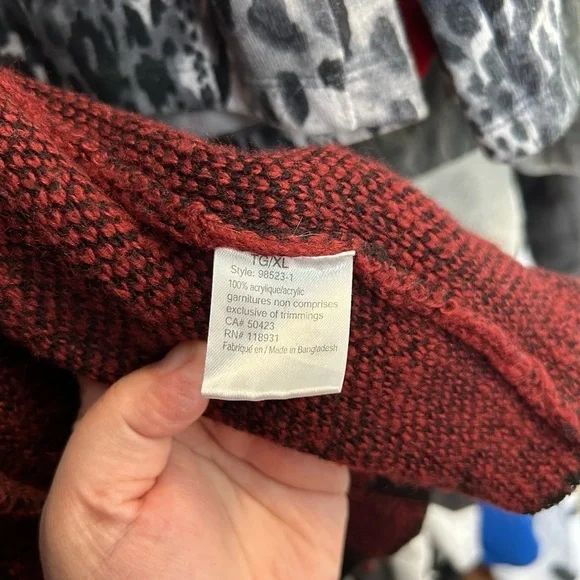 Guilty Cardigan - Picture 6 of 6